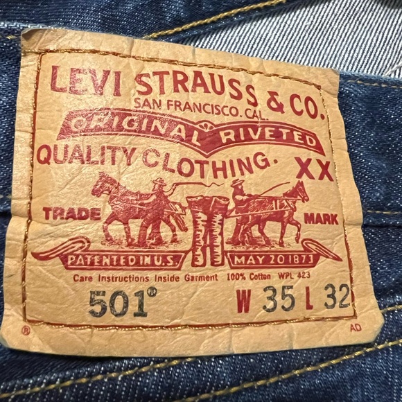 Levi's Original 501 Straight Leg Button Fly Jeans - Dark - Picture 13 of 14